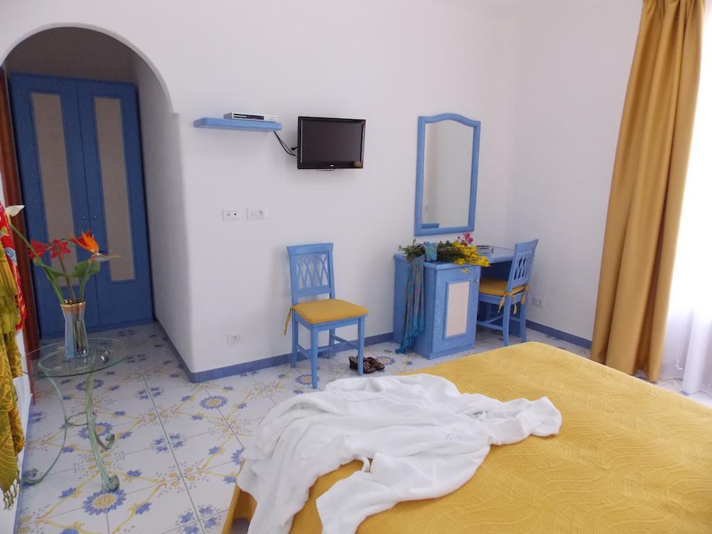 Villa Loreta Forio di Ischia Exteriör bild
