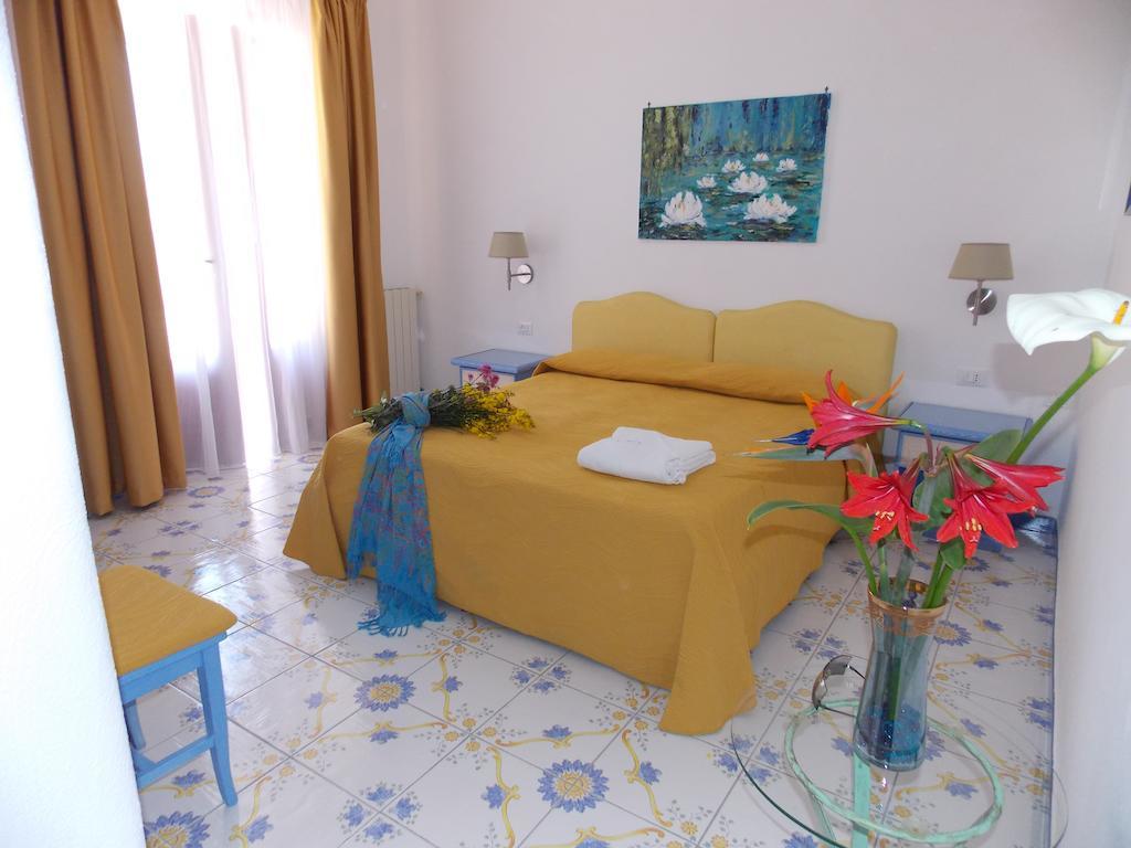 Villa Loreta Forio di Ischia Exteriör bild