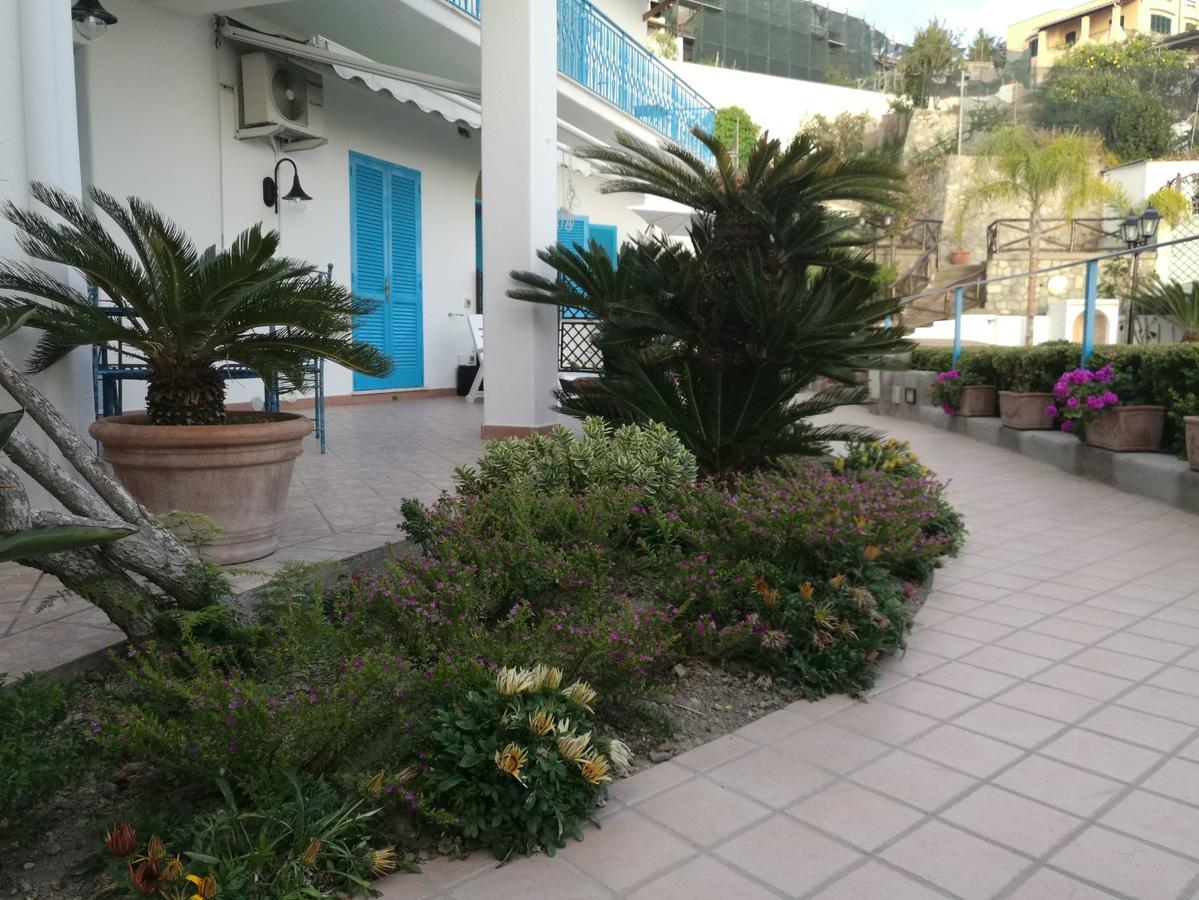 Villa Loreta Forio di Ischia Exteriör bild